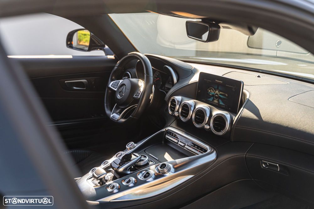 Mercedes-Benz AMG GT - 16