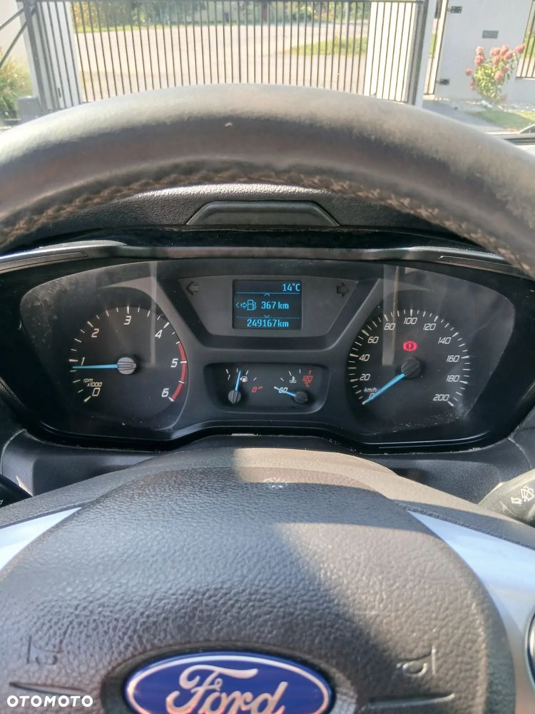 Ford Transit - 11