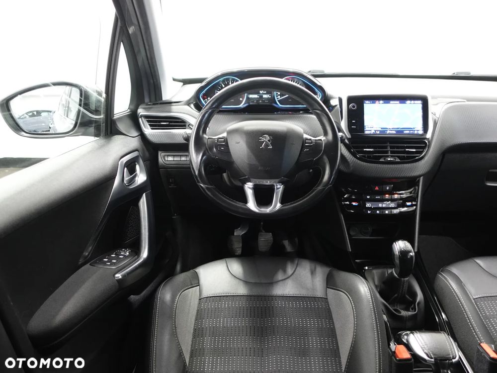 Peugeot 2008 1.5 BlueHDi Crossway - 28