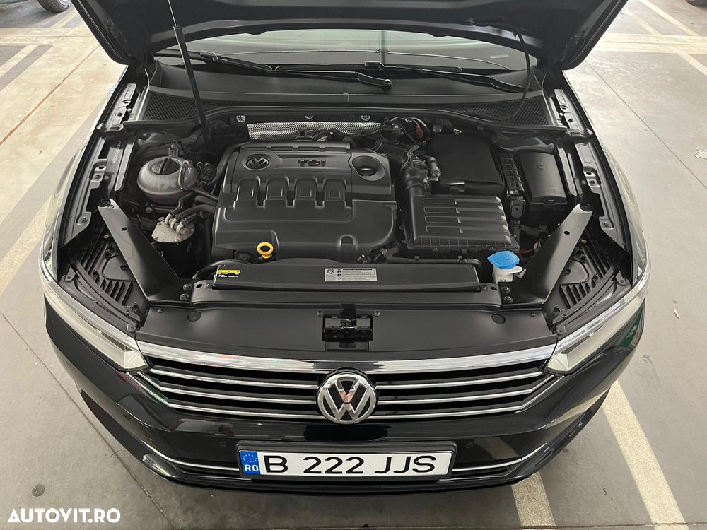 Volkswagen Passat - 21