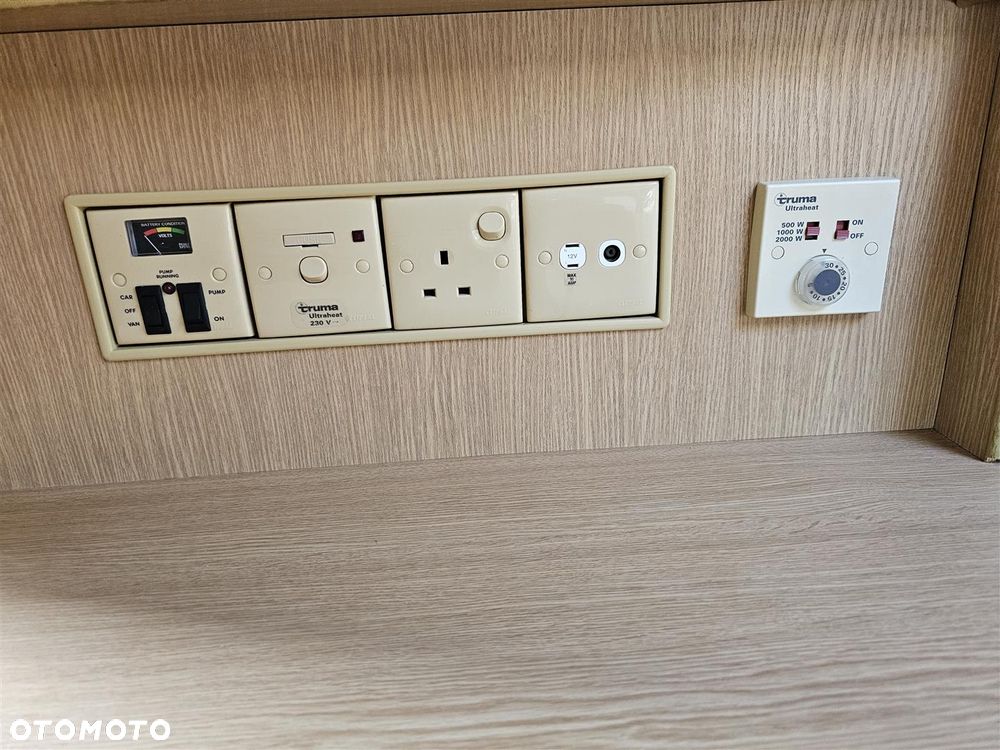 Inny Bardzo zadbana, czysta, dmc 1040 kg - 32