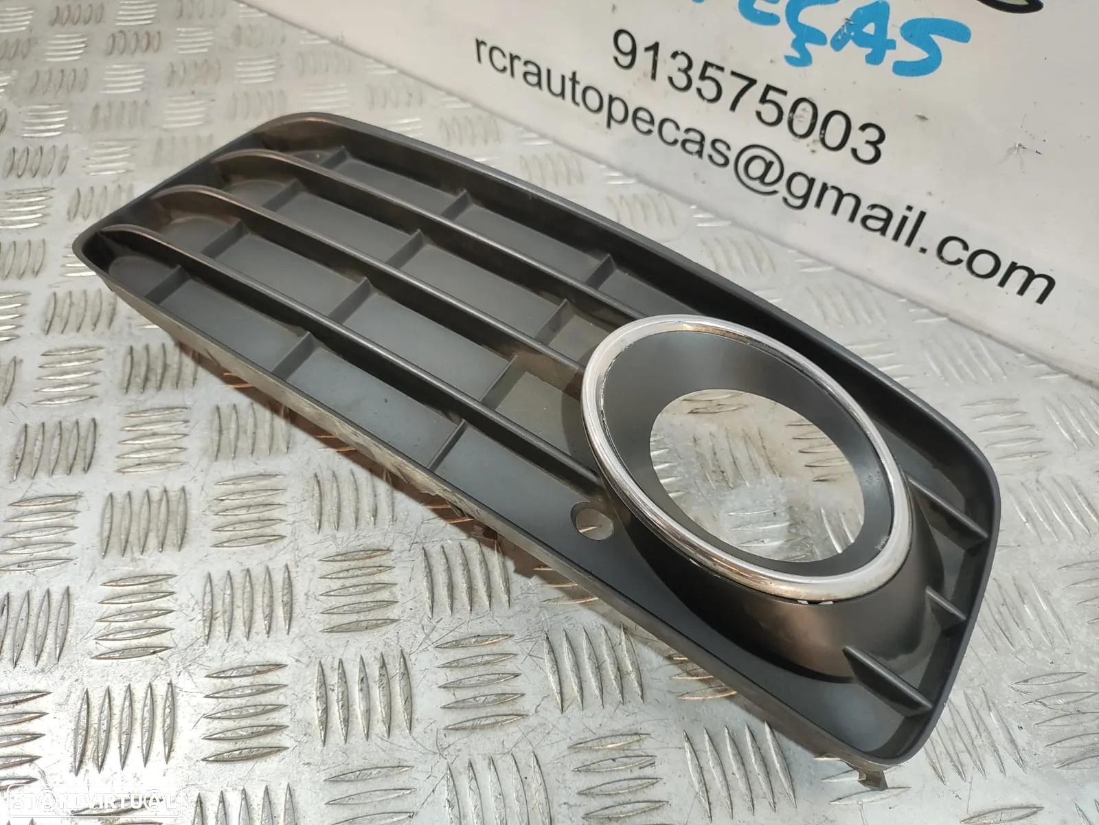 Grelha esquerda para-choques frontal original Audi A5 8T - 6