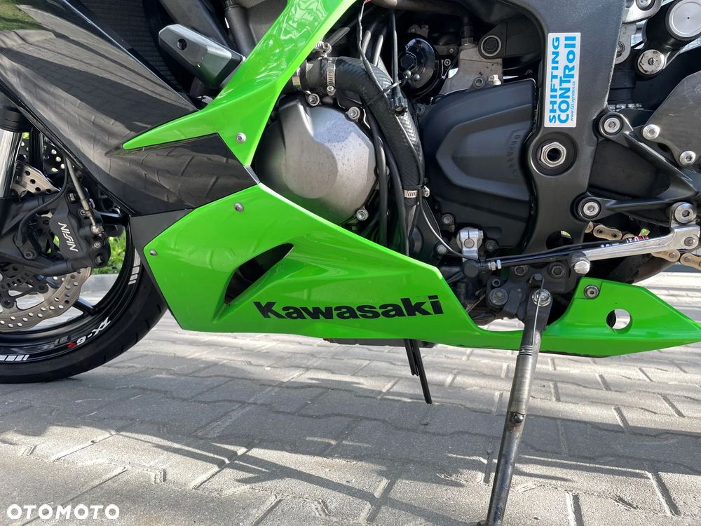 Kawasaki Ninja - 11