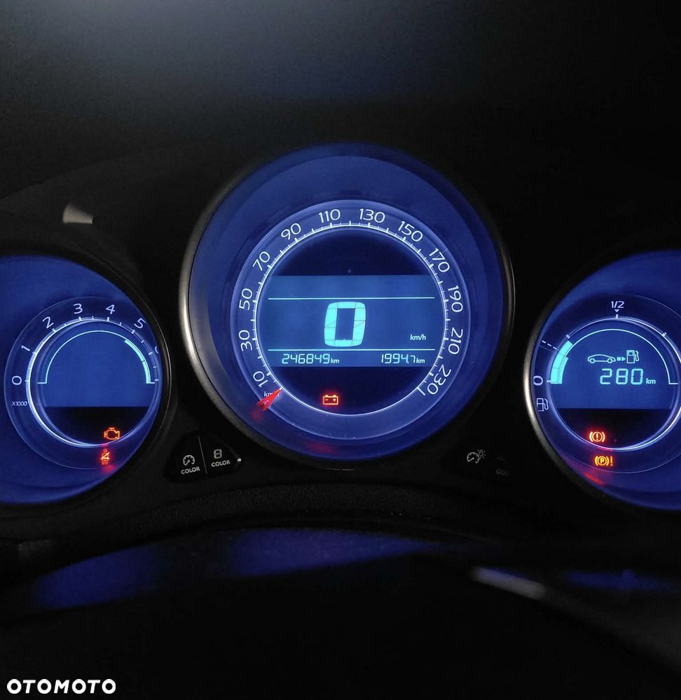 Citroën C4 2.0 HDi Exclusive - 18