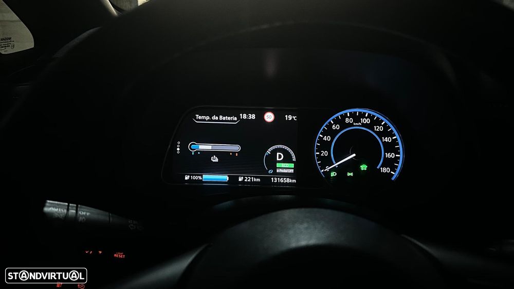 Nissan Leaf N-Connecta - 20