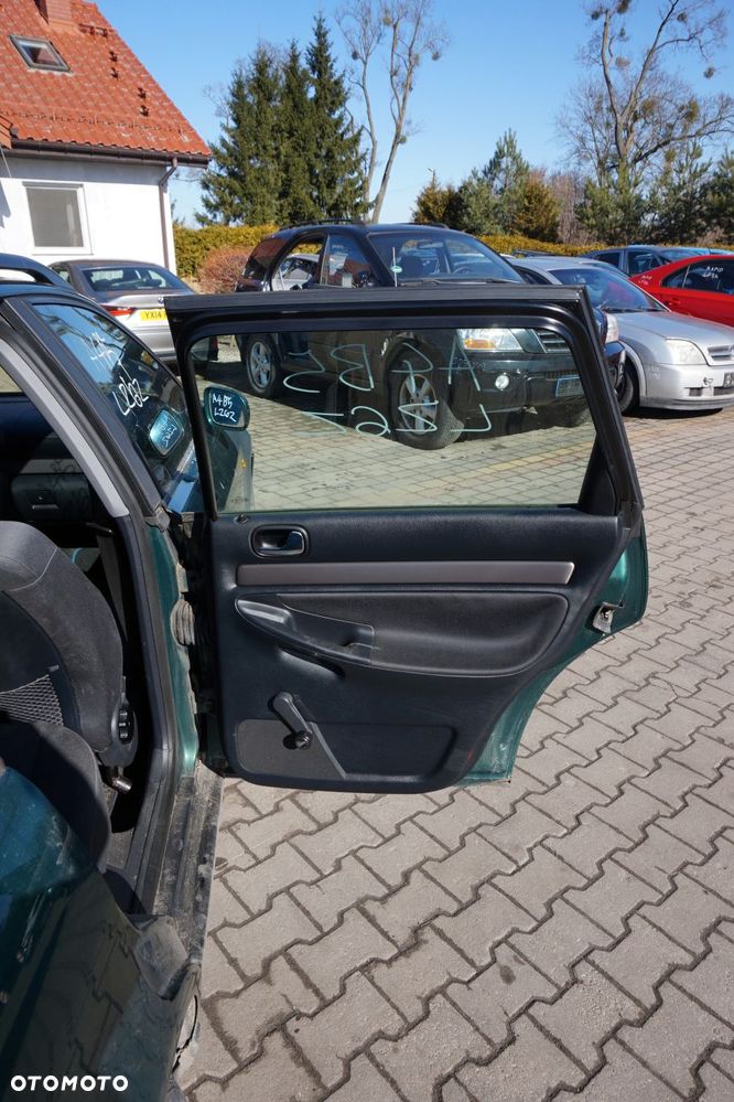 DRZWI TYLNE PRAWE A4 B5 KOMBI LZ6L  ZIELONY AUDI 1994-2001 - 9