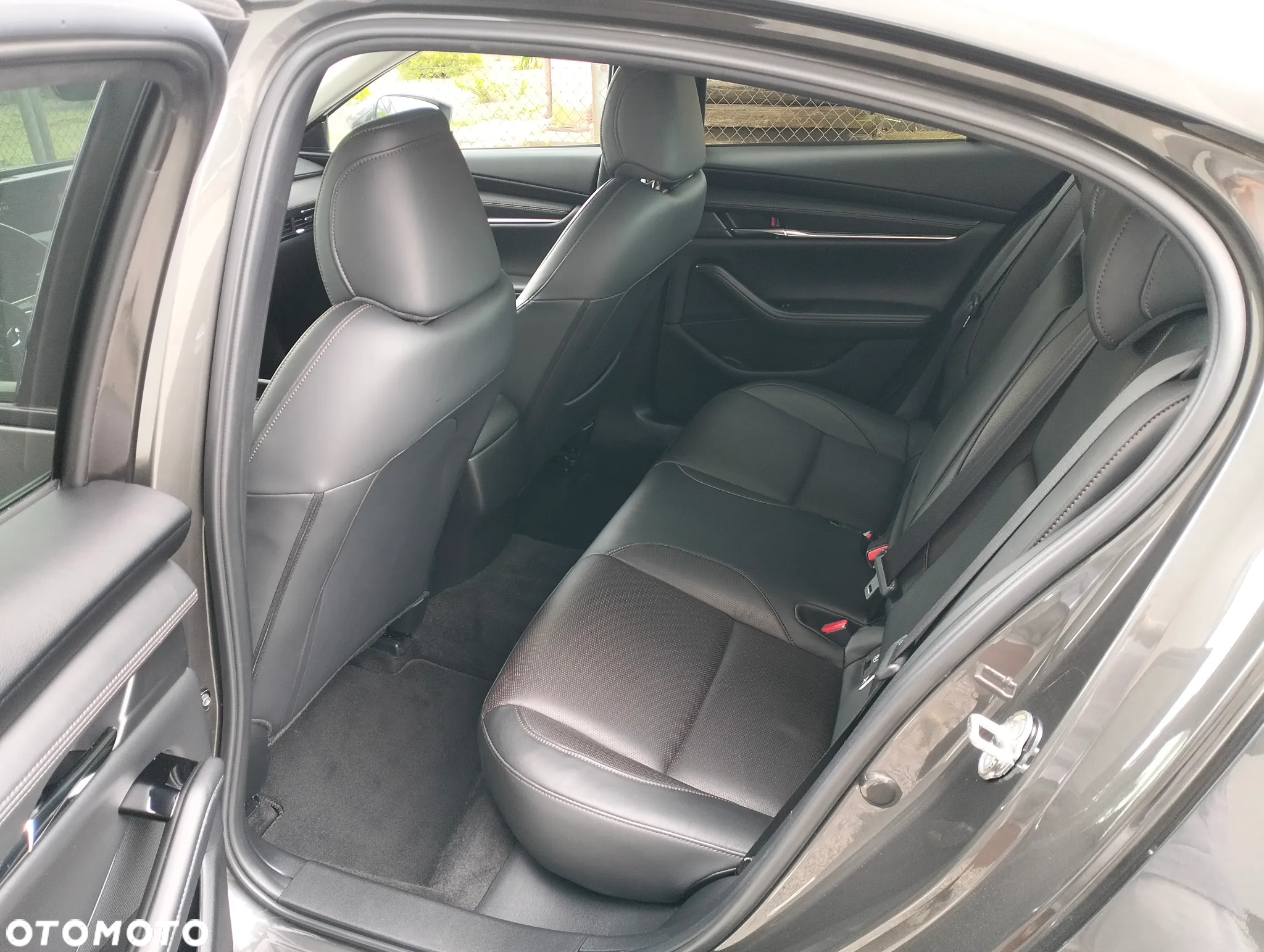 Mazda 3 - 13