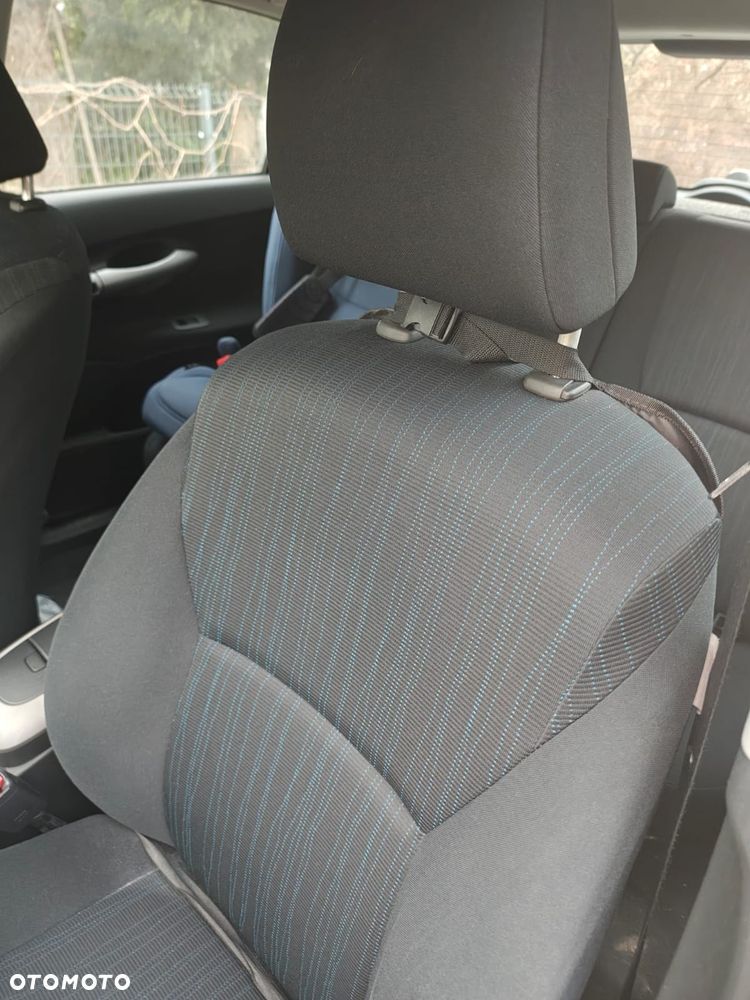 Toyota Auris 1.6 VVT-i Premium - 12