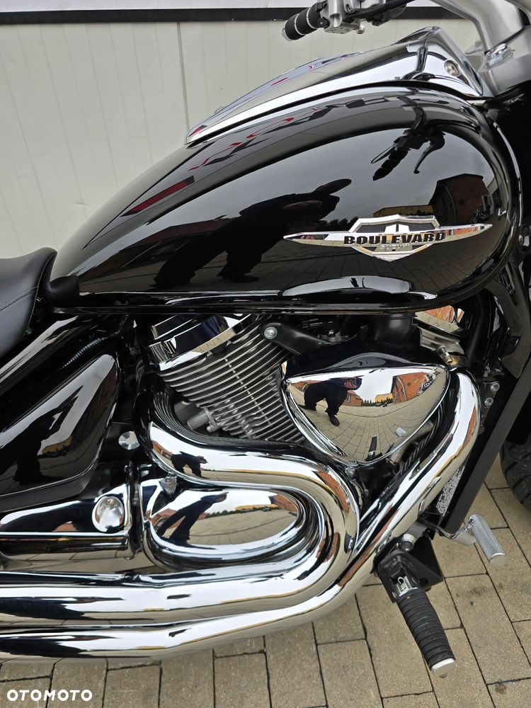 Suzuki Boulevard - 4