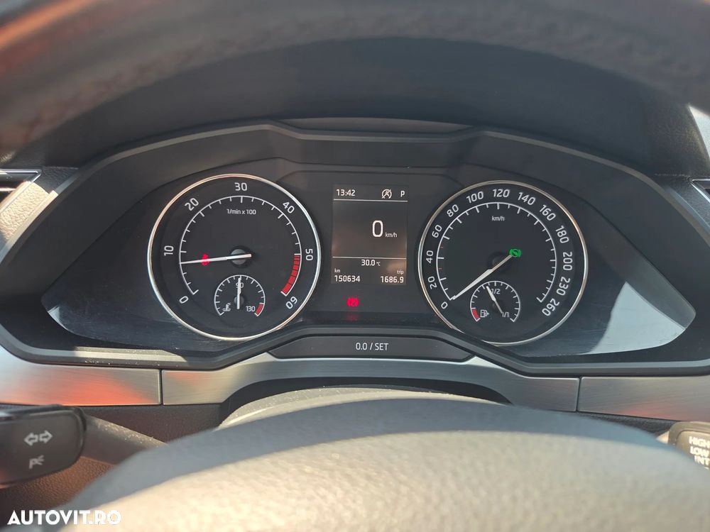 Skoda Superb 2.0 TDI DSG 4X4 Ambition - 19