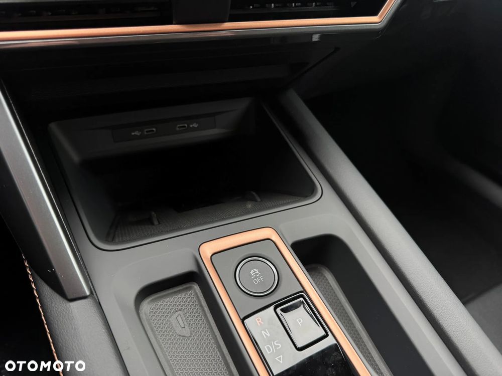 Cupra Leon 1.5 eTSI mHEV DSG - 21