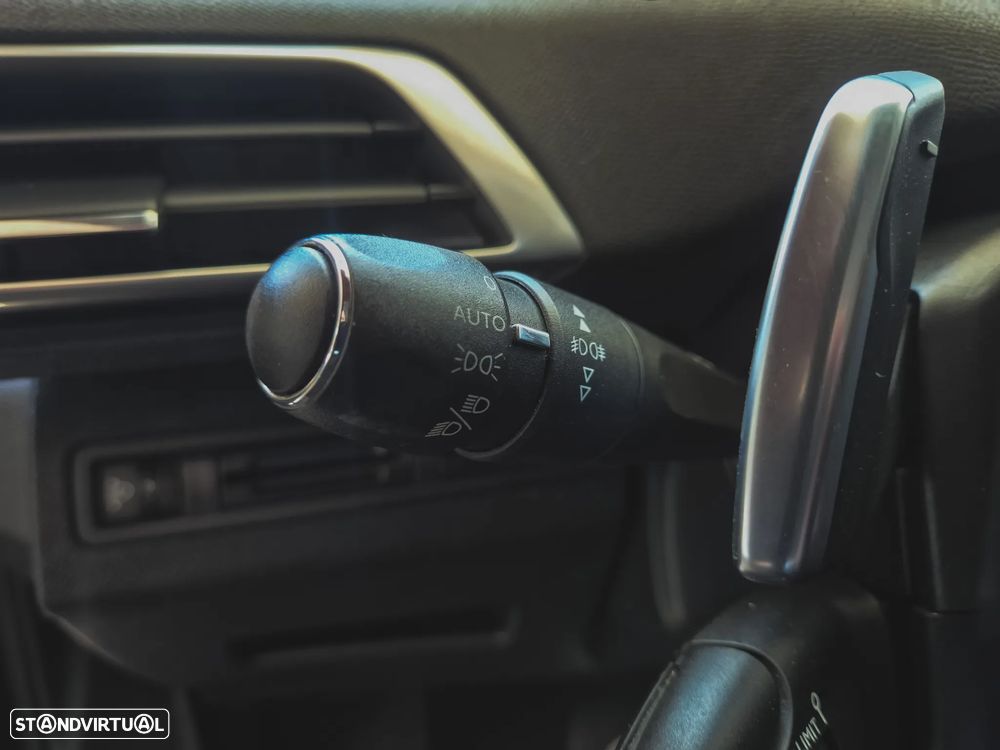 Peugeot 3008 BlueHDi 120 Stop & Start EAT6 Allure - 17