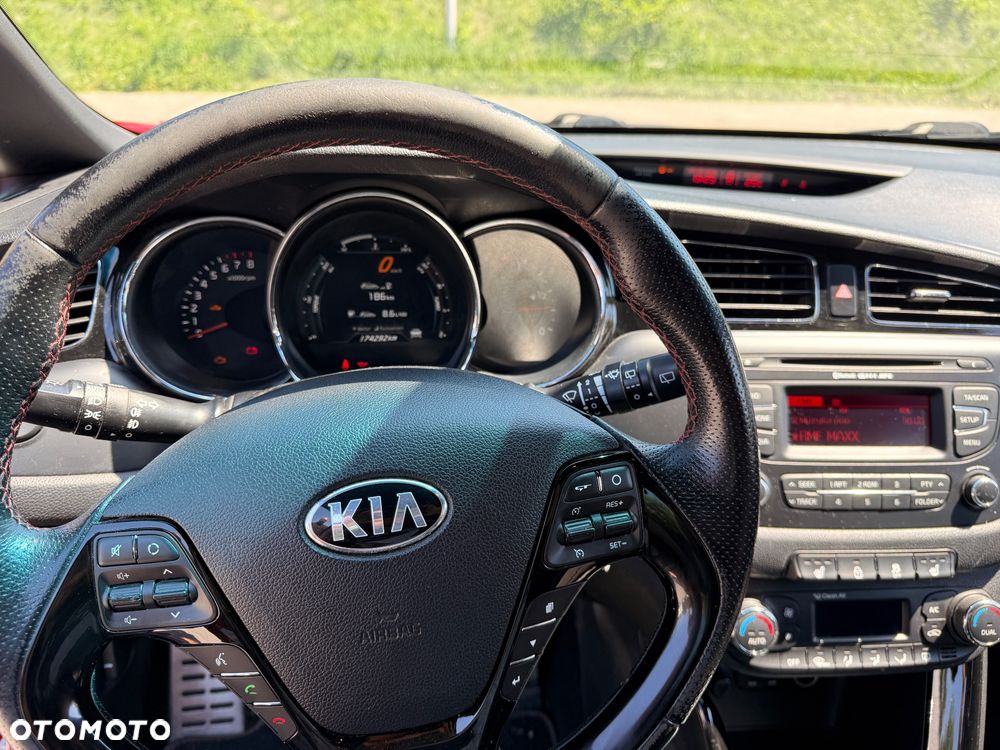 Kia Ceed 1.6 T-GDI GT XL - 9
