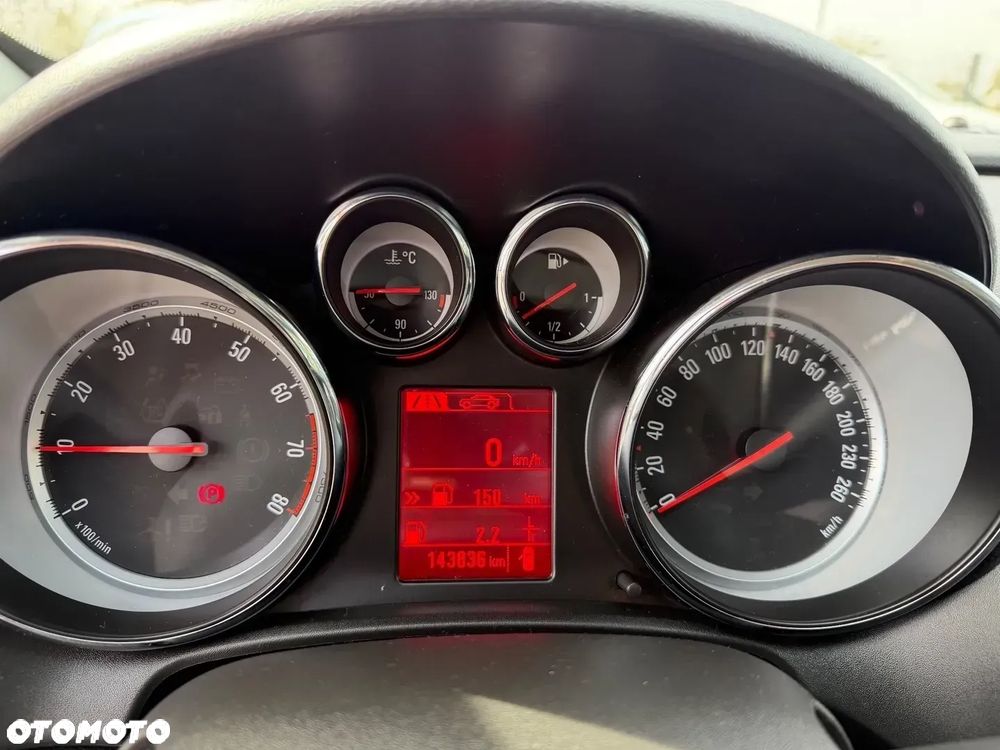 Opel Astra 1.4 Turbo Edition - 25