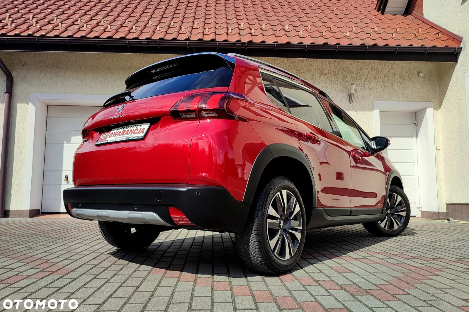 Peugeot 2008 PureTech 110 Stop&Start EAT6 Allure - 5