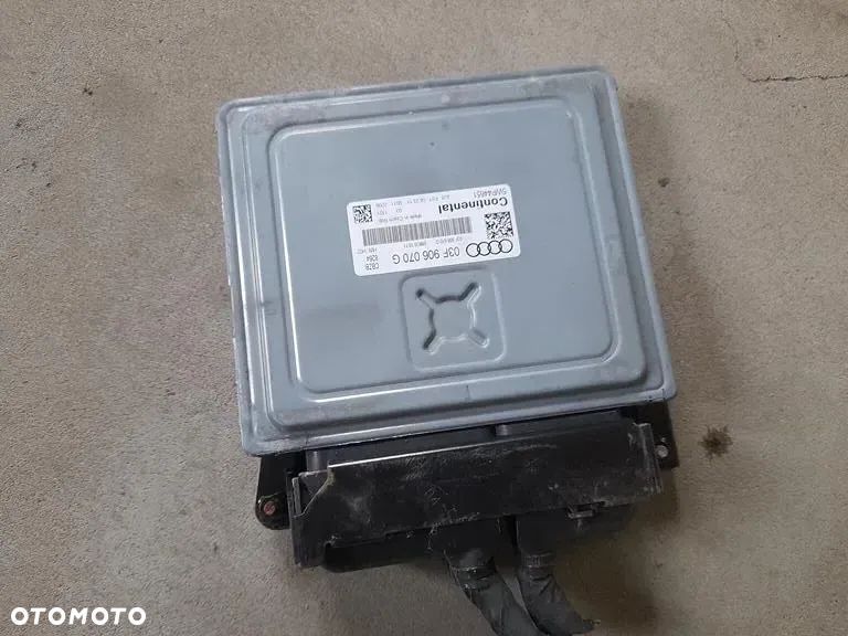 KOMPUTER sterownik  Audi A3 8P GOLF VI 1.2 TFSI CBZ 03F906070G
