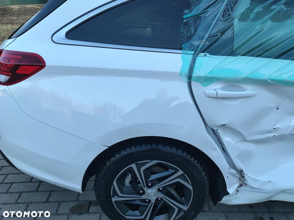 Hyundai i30 - 21