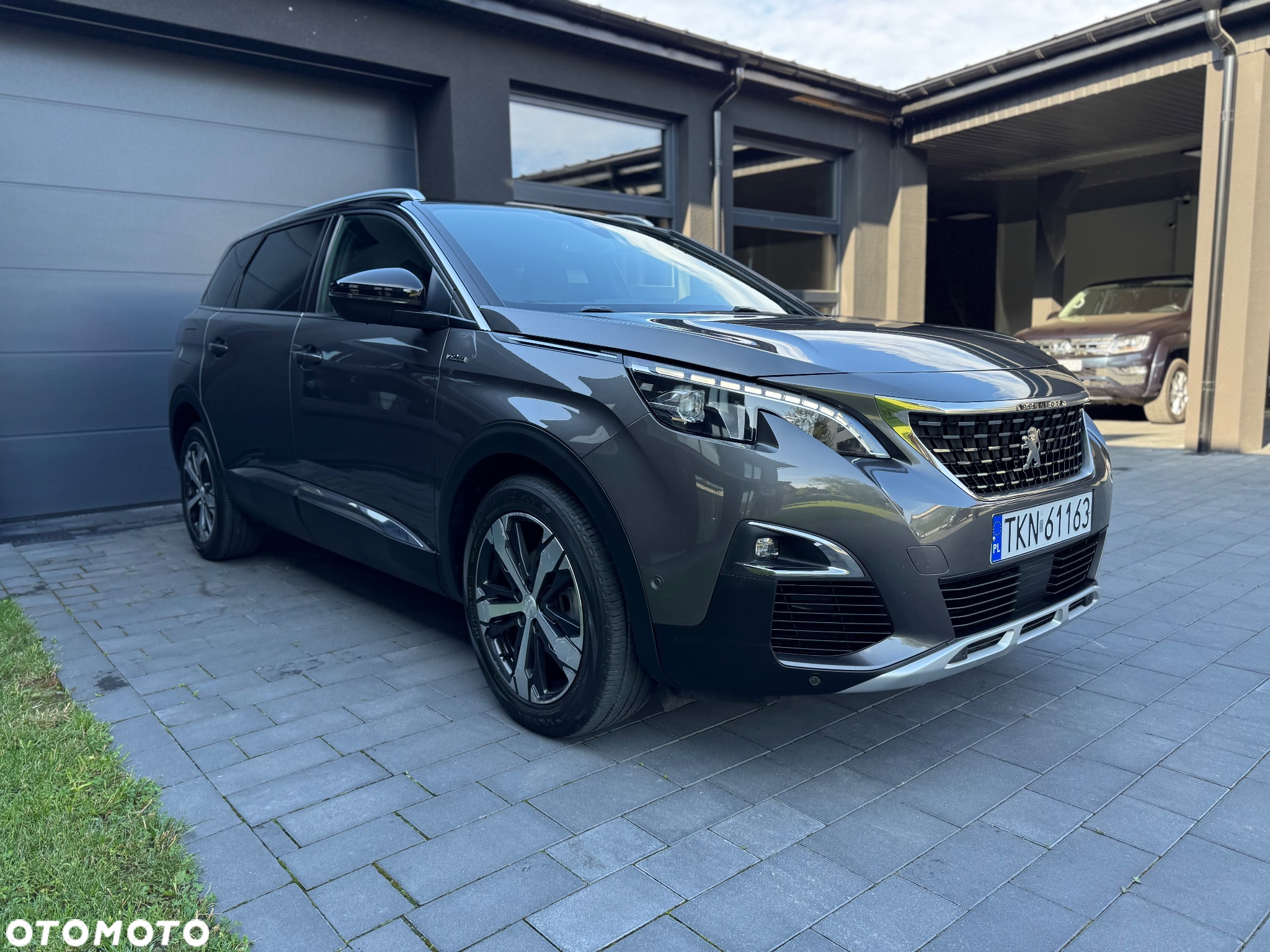 Peugeot 5008 2.0 BlueHDI Allure S&S - 6