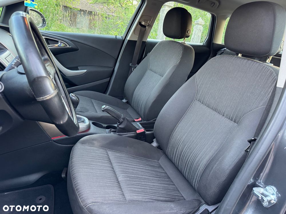 Opel Astra 1.6 Color Edition - 17