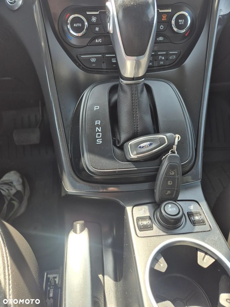 Ford Kuga 2.0 TDCi 4x4 Champions Edition - 14
