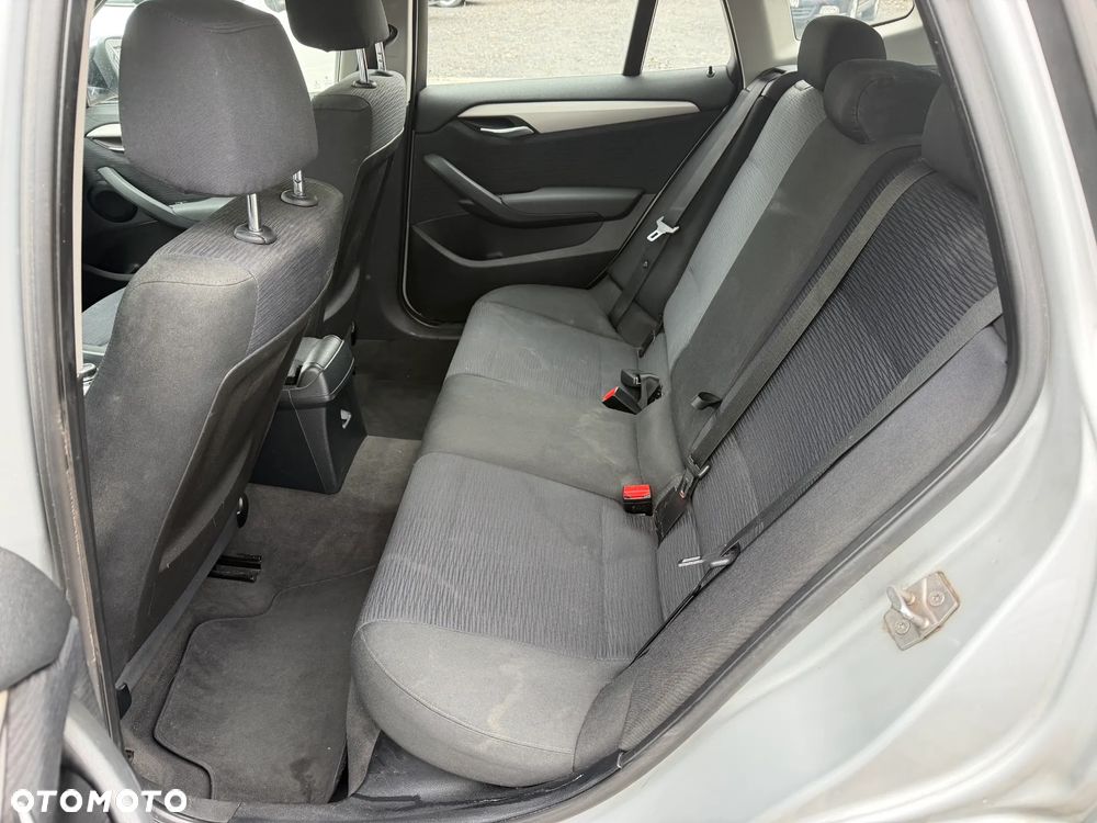 BMW X1 sDrive18d - 6