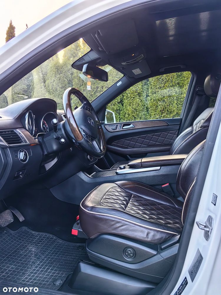 Mercedes-Benz ML - 7