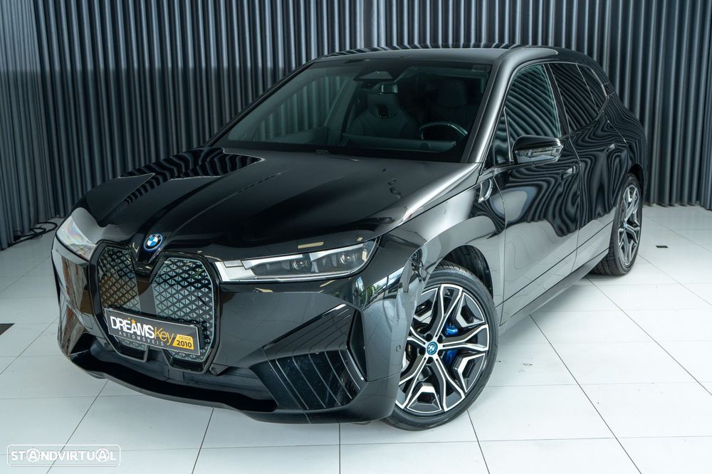 BMW iX xDrive 50 Pack Desportivo - 19