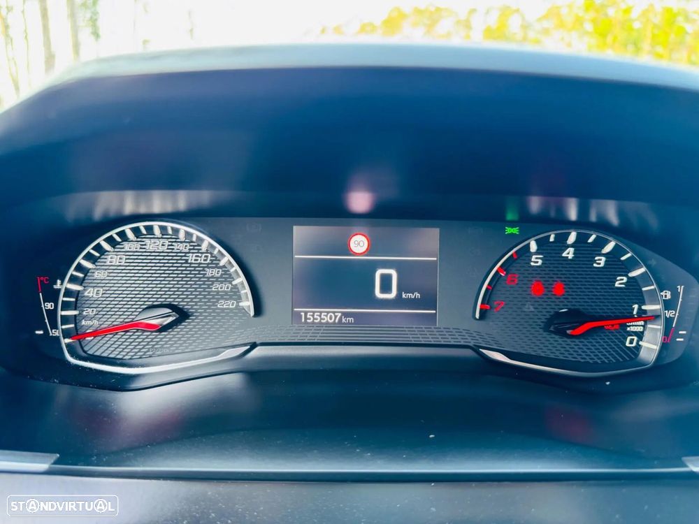 Peugeot 208 1.5 BlueHDi Active - 25