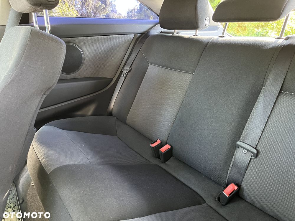 Opel Astra 1.6 Enjoy - 15