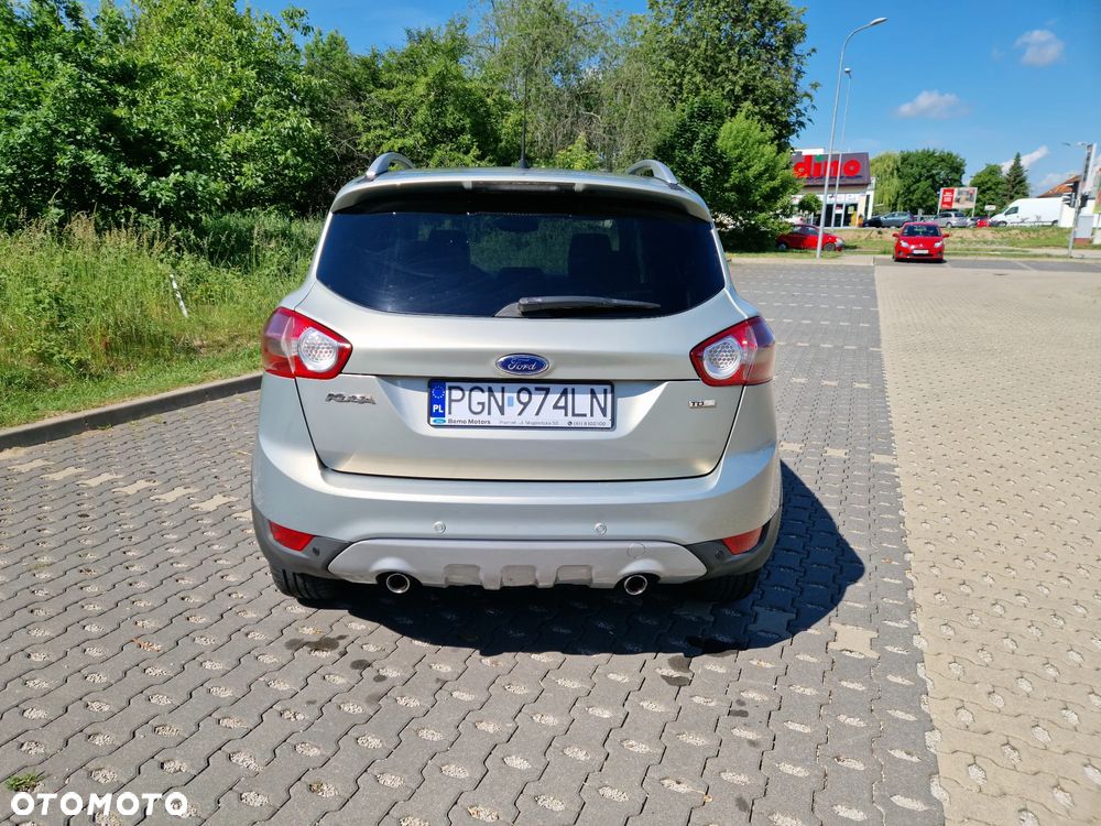 Ford Kuga 2.0 TDCi Titanium - 4