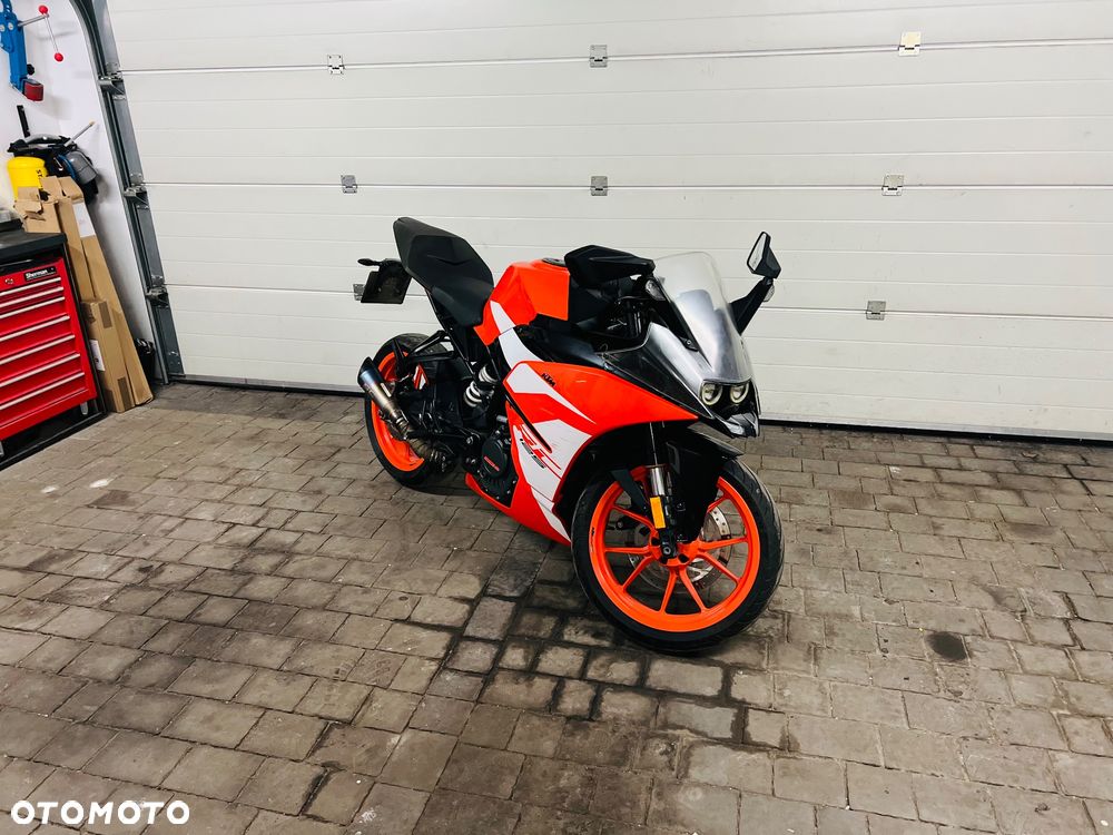 KTM RC 125 - 3