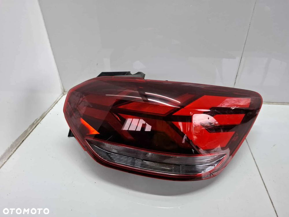 LAMPA TYLNA TYŁ PRAWA DACIA SANDERO III STEPWAY 265508077R IDEALNA - 2