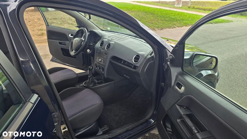 Ford Fusion 1.25 Black Magic - 23