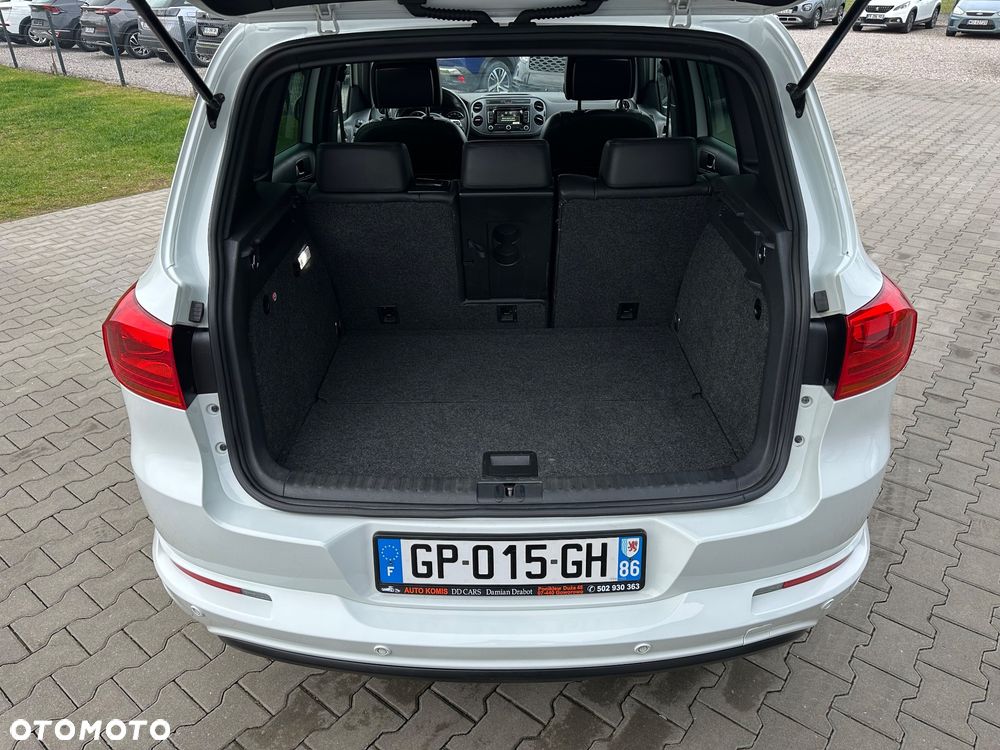 Volkswagen Tiguan 2.0 TDI Perfectline R-Style - 31
