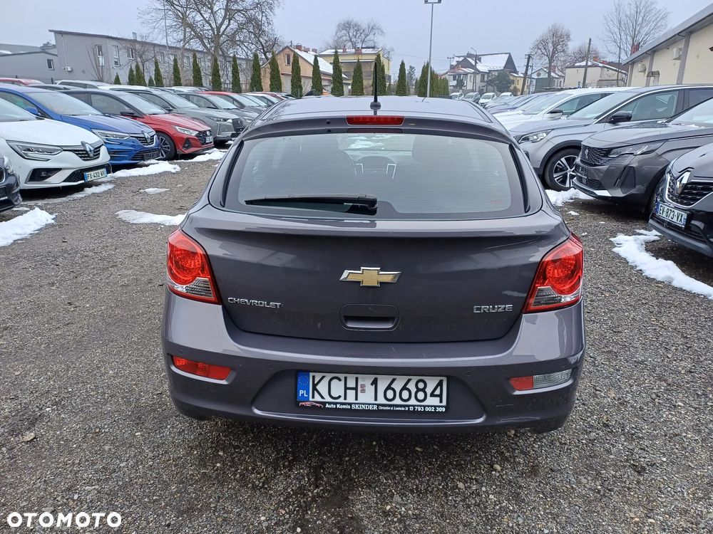Chevrolet Cruze 1.8 LT+ - 5