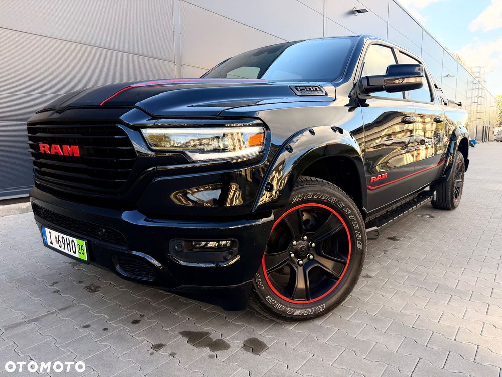 RAM 1500 Crew Cab Sport - 13