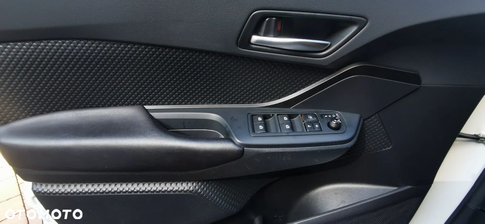 Toyota C-HR Style - 19