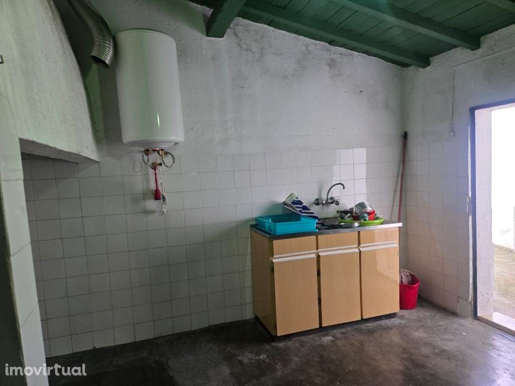 Moradia com quintal e terraço perto de Vila Viçosa - Grande imagem: 4/22