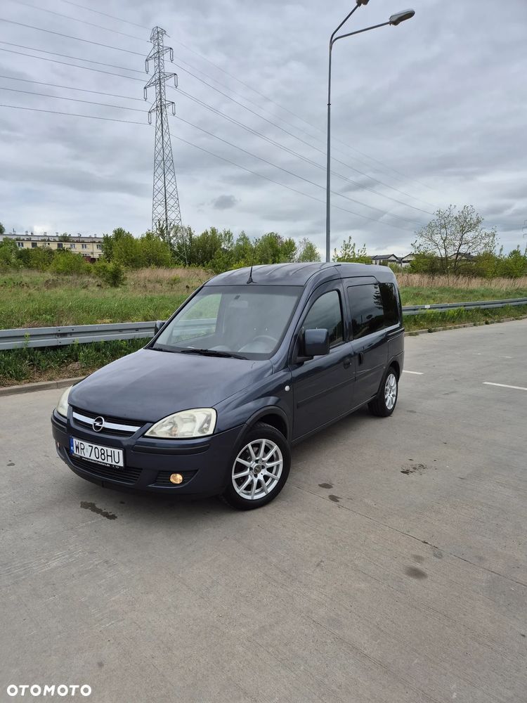 Opel Combo Tour - 6