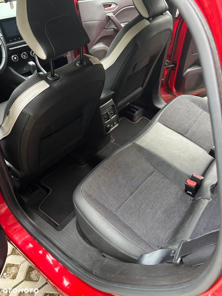 Renault Captur 1.3 TCe mHEV Techno EDC - 14