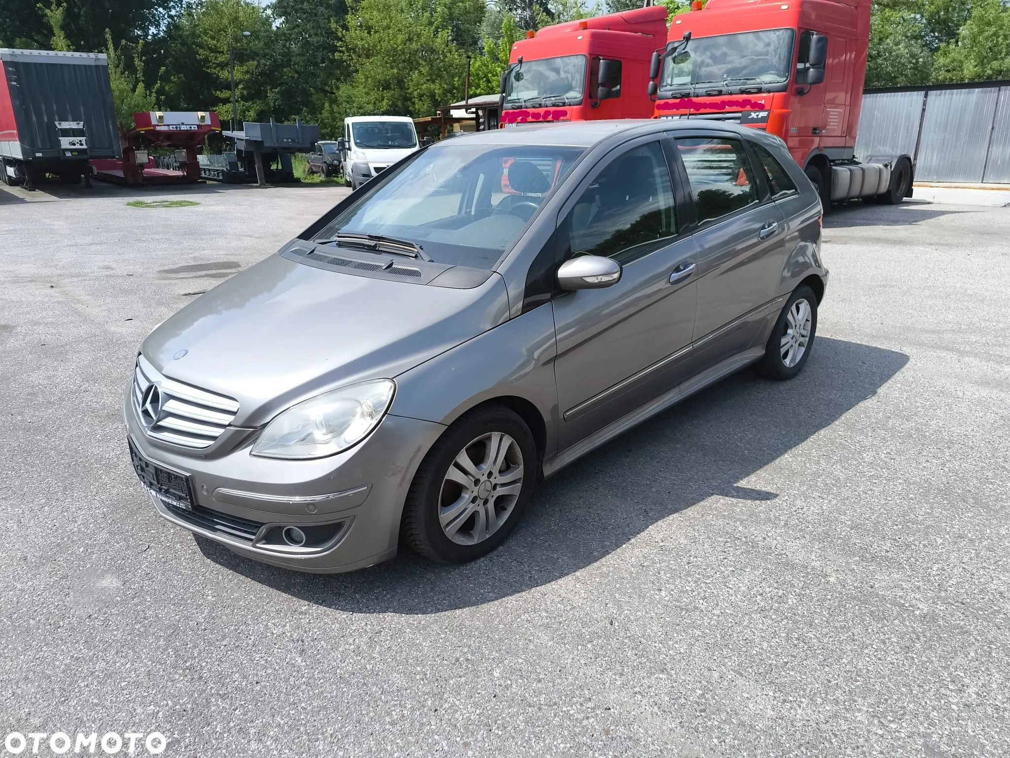 Mercedes-Benz Klasa B - 1