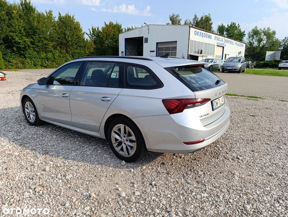 Skoda Octavia 2.0 TDI Ambition - 12