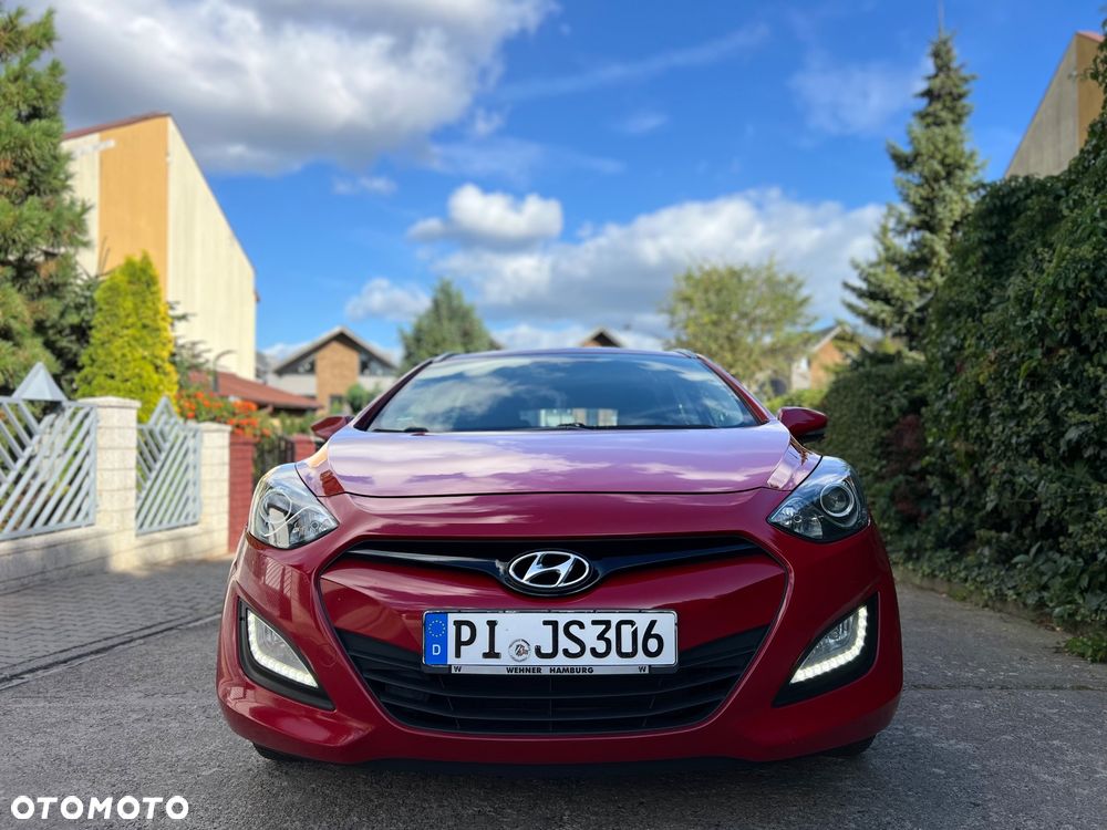 Hyundai i30 i30cw 1.4 Intro Edition - 10