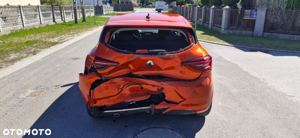 Renault Clio BLUE dCi 115 BUSINESS EDITION - 4