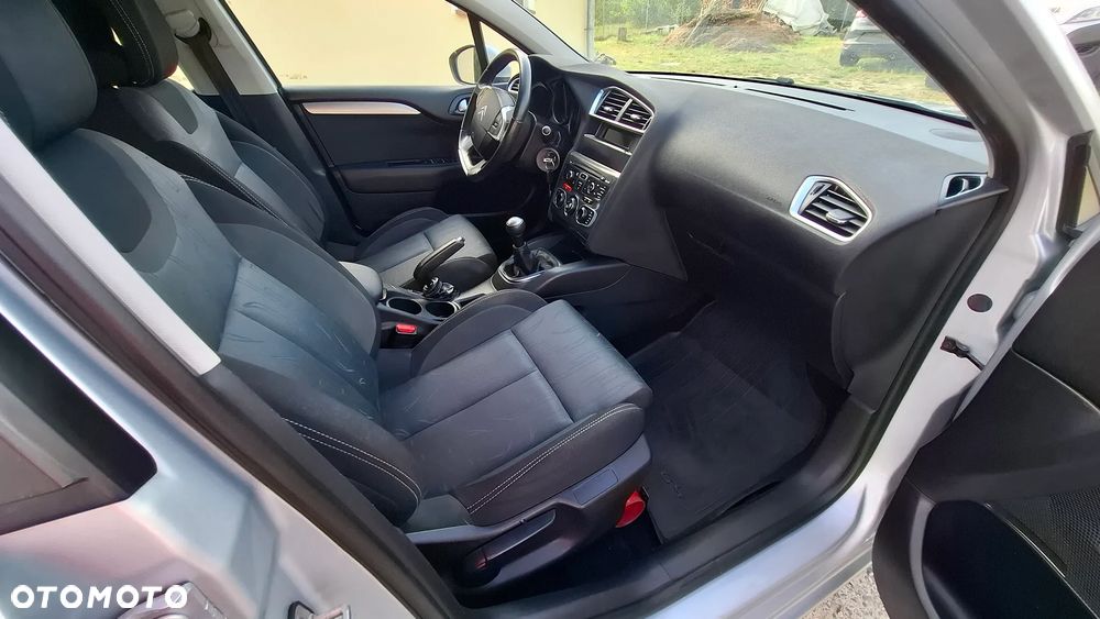 Citroën C4 VTi 95 Selection - 24