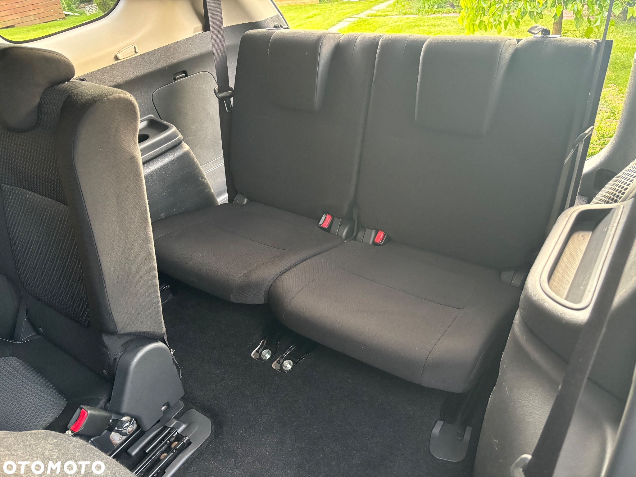 Mitsubishi Outlander 2.0 Intense + 4WD CVT - 11