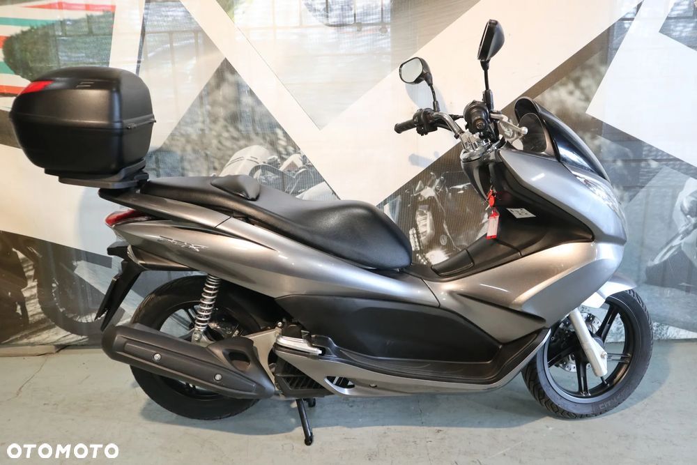 Honda PCX - 16