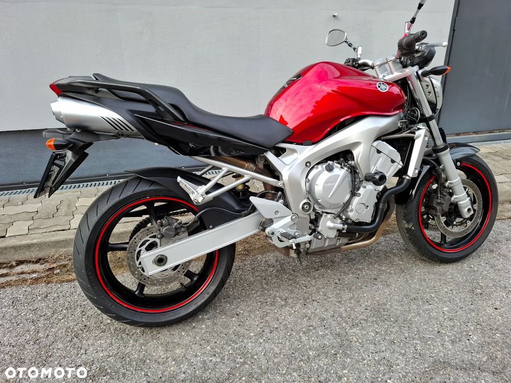 Yamaha FZ6 - 3