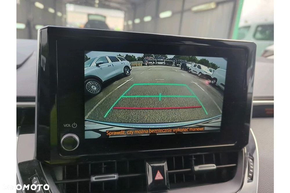 Toyota Corolla - 21