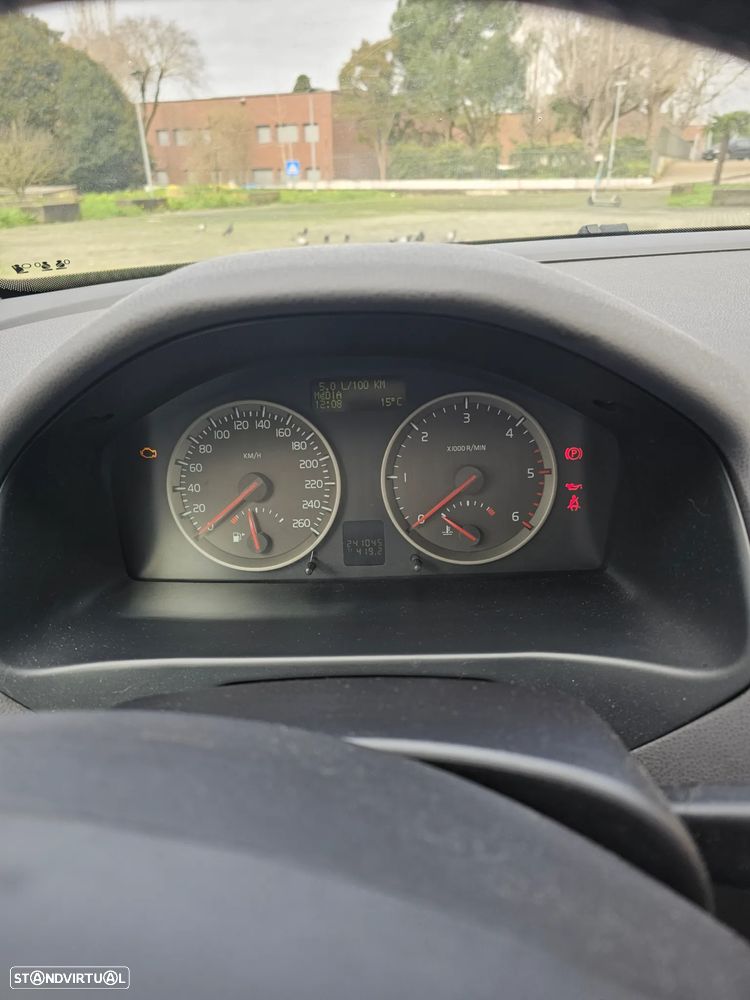 Volvo S40 1.6 D Nível 3 - 3